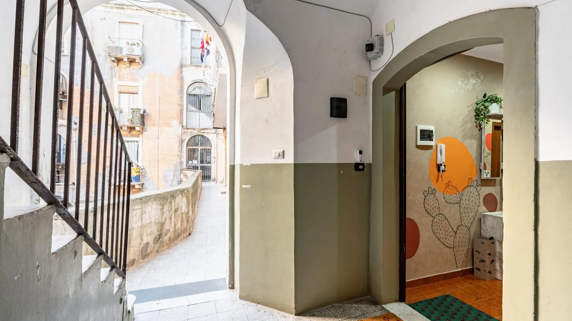 Apartment I Colori Di Lalla - 300 M Far From Castello Ursino Catania